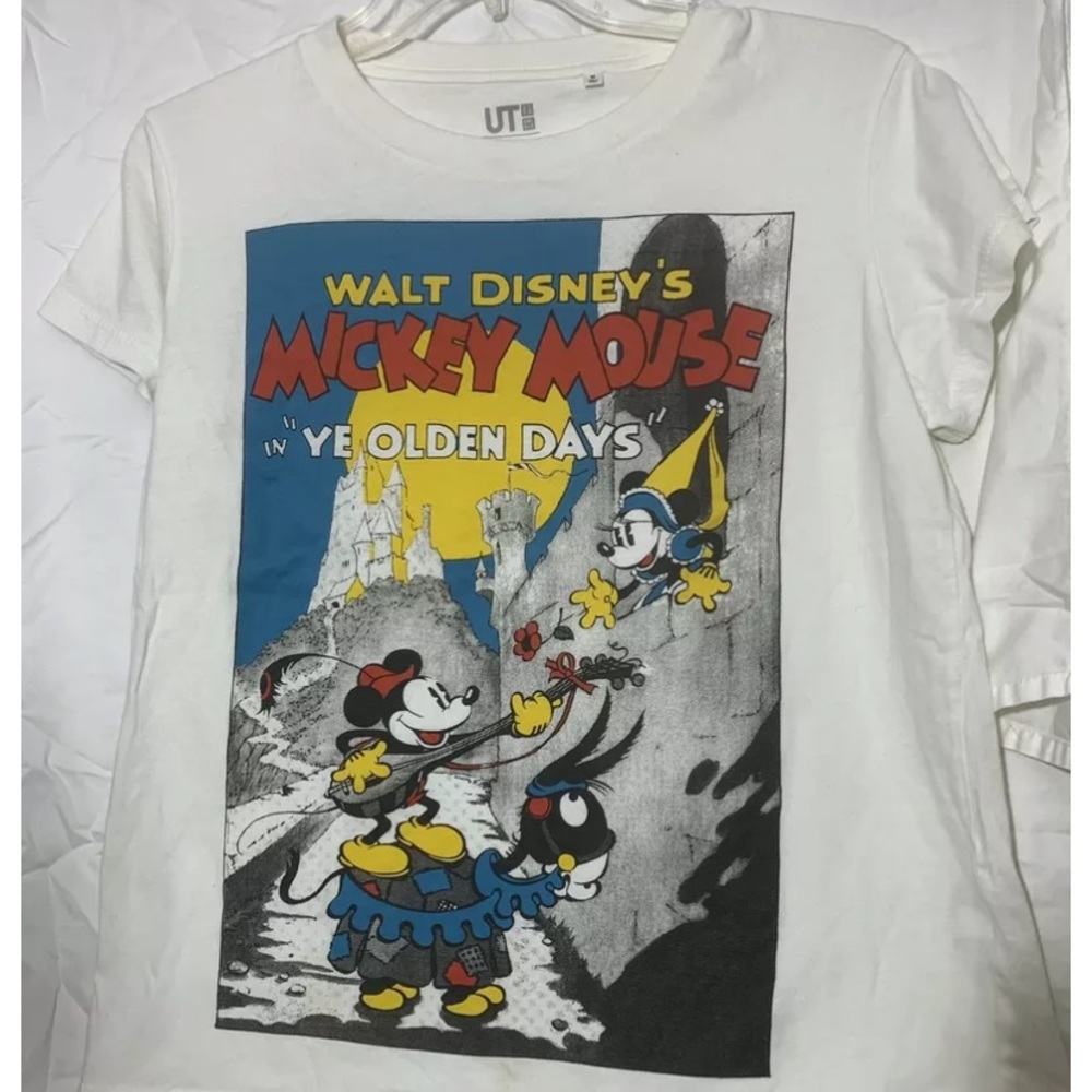 Walt Disney’s Mickey Mouse in “Ye Olden Days” White T-shirt Womens Medium UT